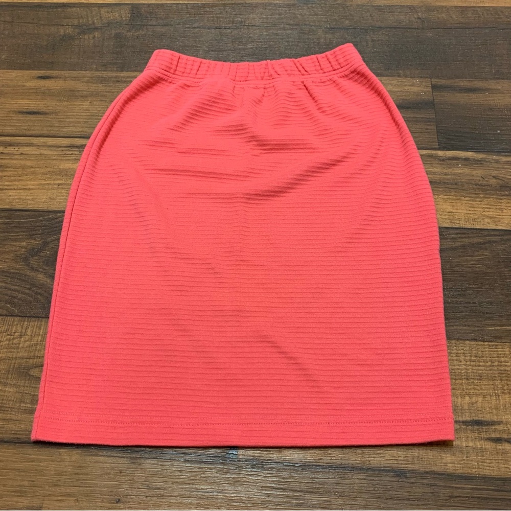 Milano Design Group Pencil Skirt Women’s Size S Coral Knee Lenght Stretch